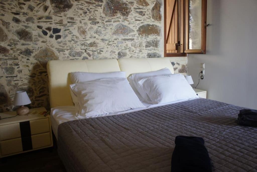 Villa Alegria Stone House AmigdhalokeFálion Esterno foto